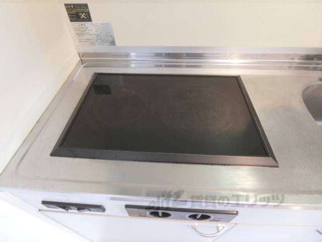 キッチン　２口コンロ