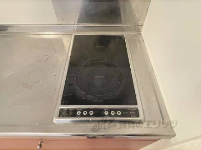 キッチン　コンロ