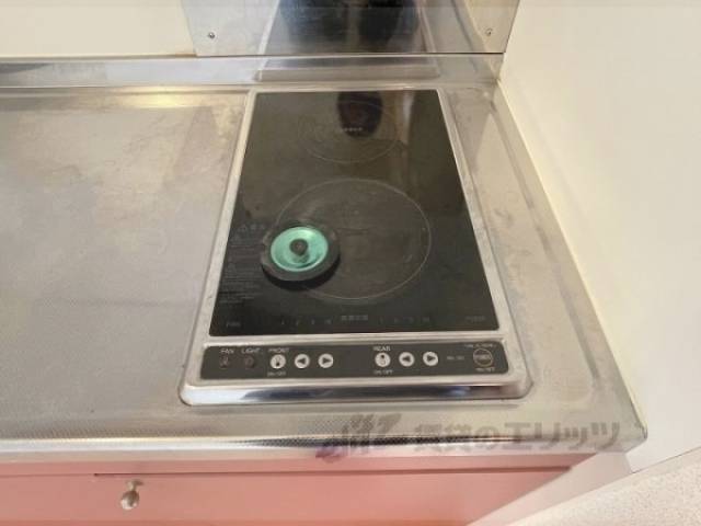 キッチン　コンロ