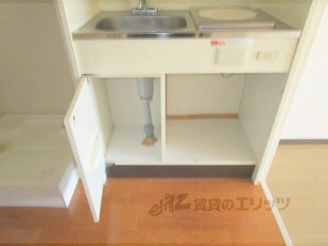 キッチン　下部収納