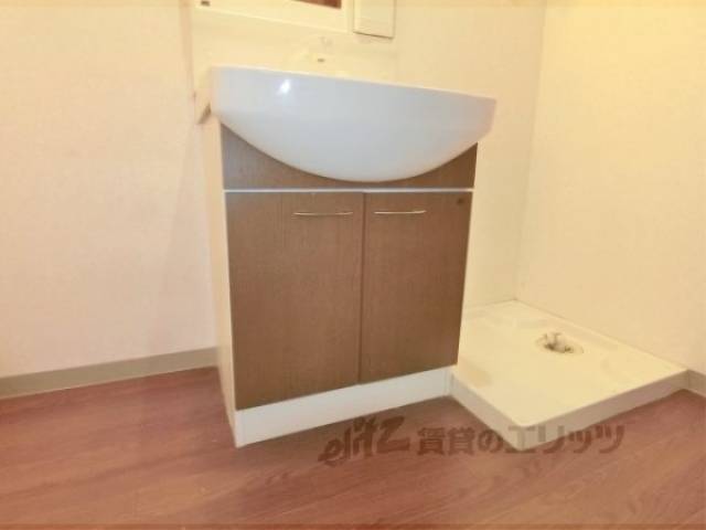 洗面所　収納棚