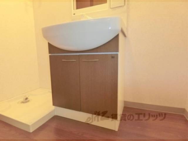 洗面所　収納棚