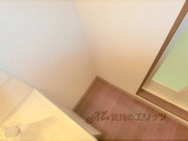 洗面所　収納スペース