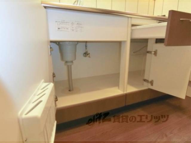 キッチン　下段収納