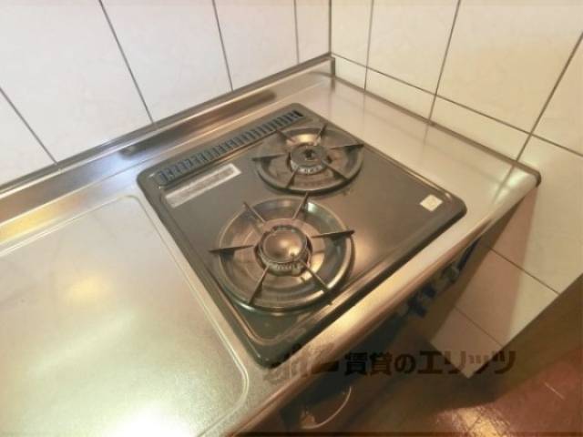 キッチン　2口コンロ