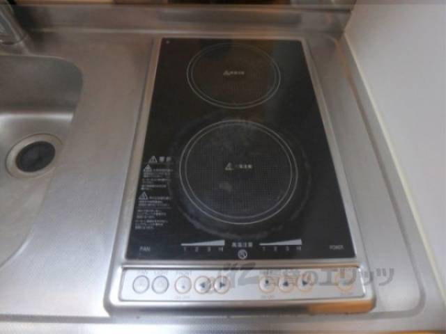 キッチン　2口コンロ