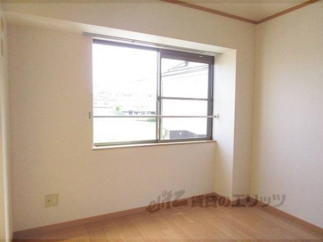 洋室　6.3帖