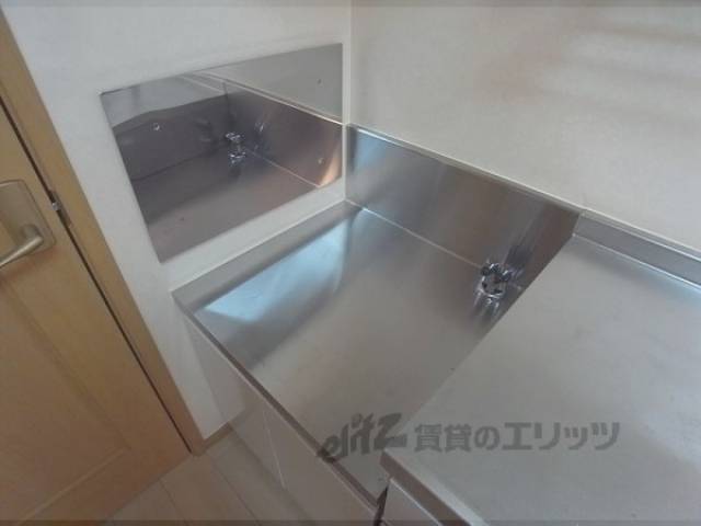 キッチン　コンロ置き場