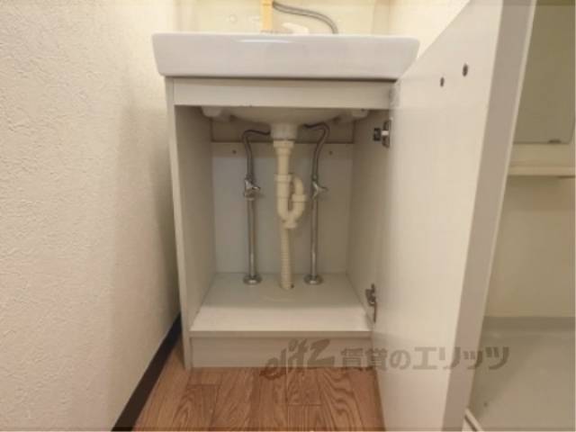 洗面所　収納下部