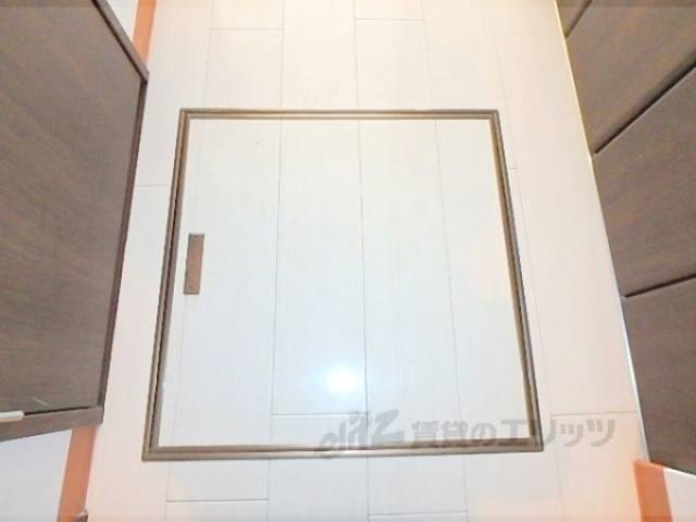 収納　床下収納