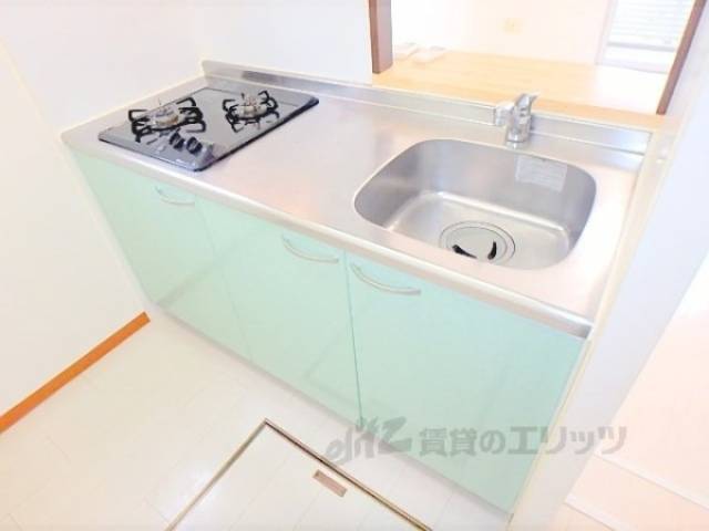 キッチン　2口コンロ設置済です。