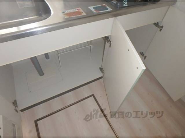 キッチン　下部収納