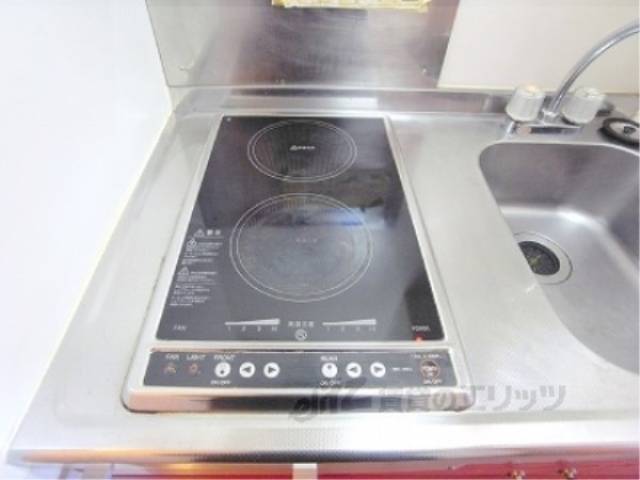 キッチン　コンロ２口