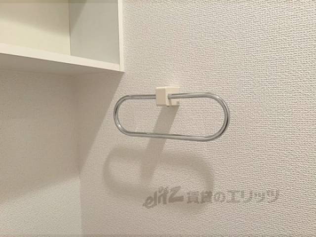 トイレ　タオル掛け