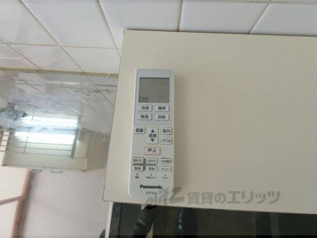 エアコンリモコン