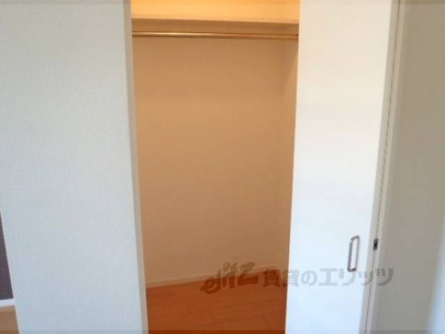 収納　ウォークインクローゼット