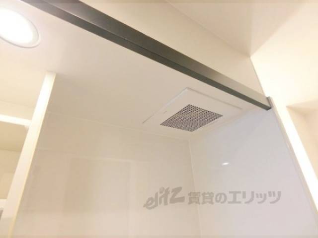 洗面所　換気扇