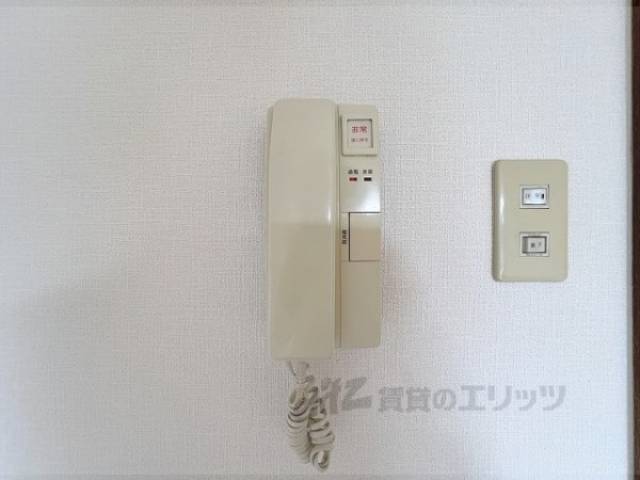 インターホン