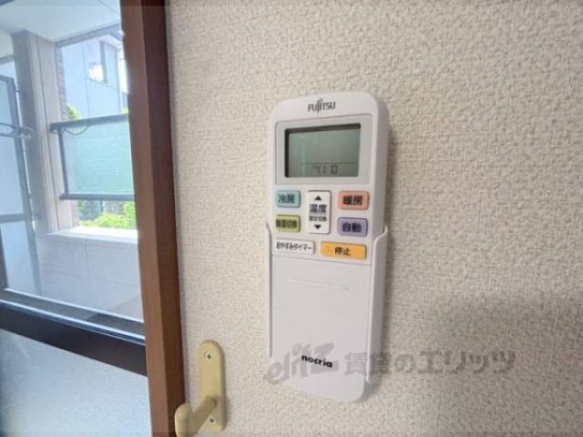 エアコンリモコン