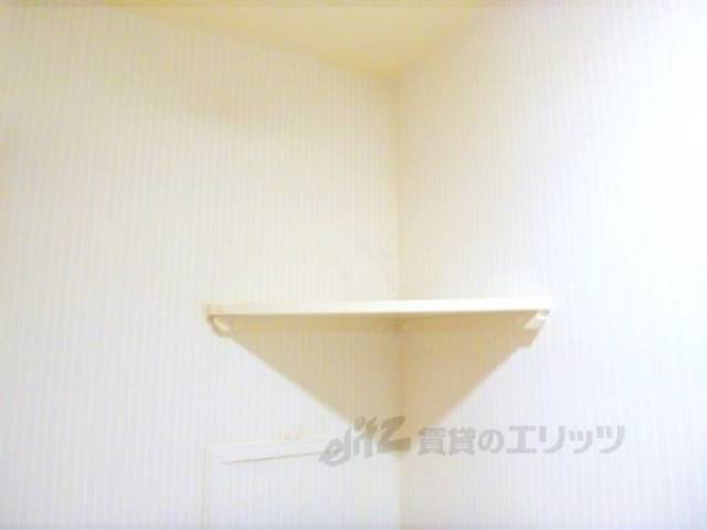 トイレ　収納