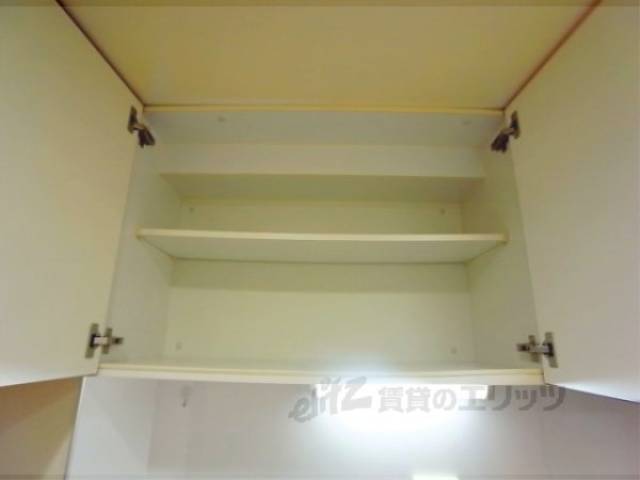 キッチン上部収納