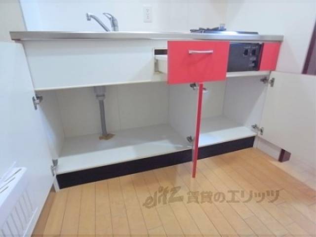 キッチン下部収納