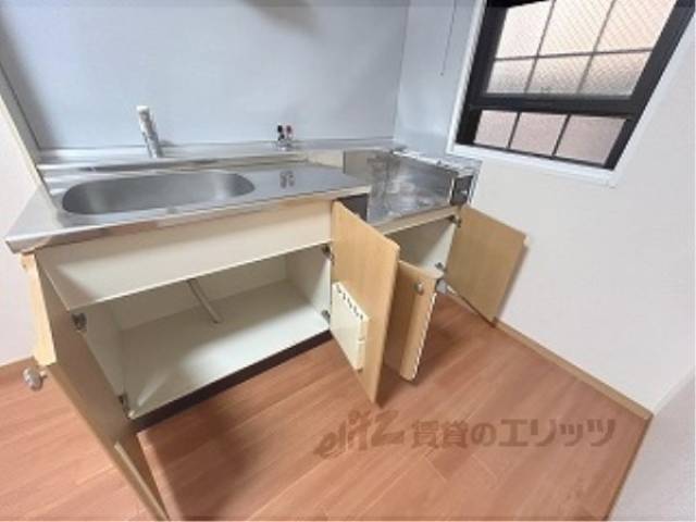 キッチン　キッチン下部収納