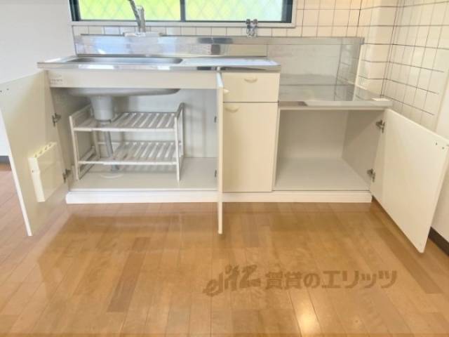 キッチン　下部収納
