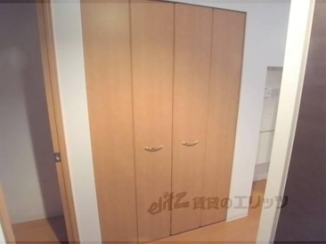 収納　廊下