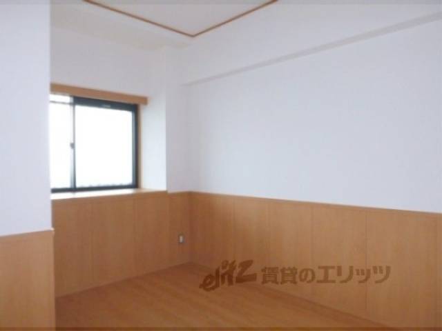 洋室　5.8帖洋室