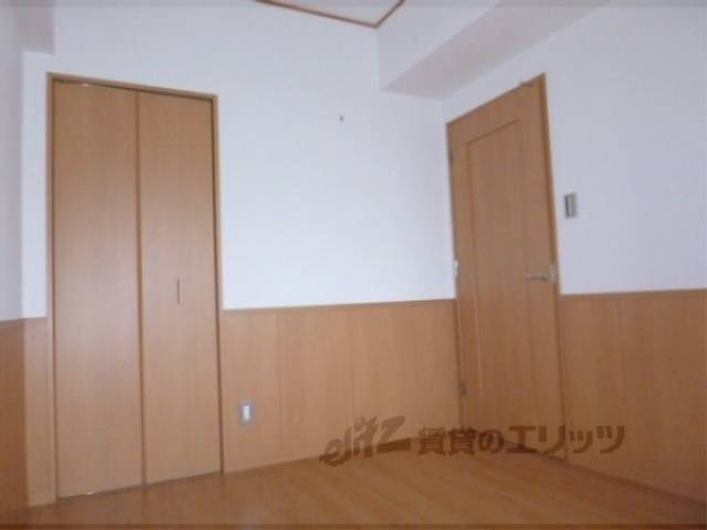 洋室　5.8帖洋室