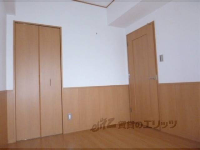 洋室　5.8帖洋室