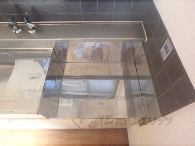 キッチン　コンロ置き場