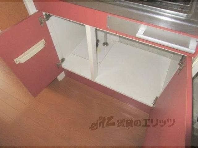 キッチン　下部収納
