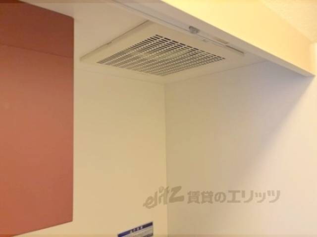 キッチン　換気扇