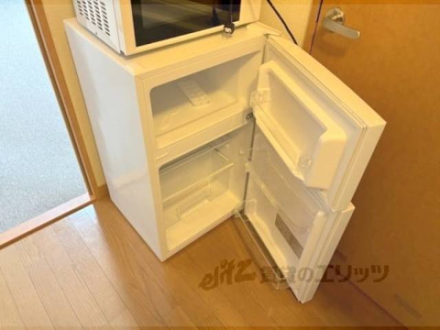 キッチン　冷蔵庫
