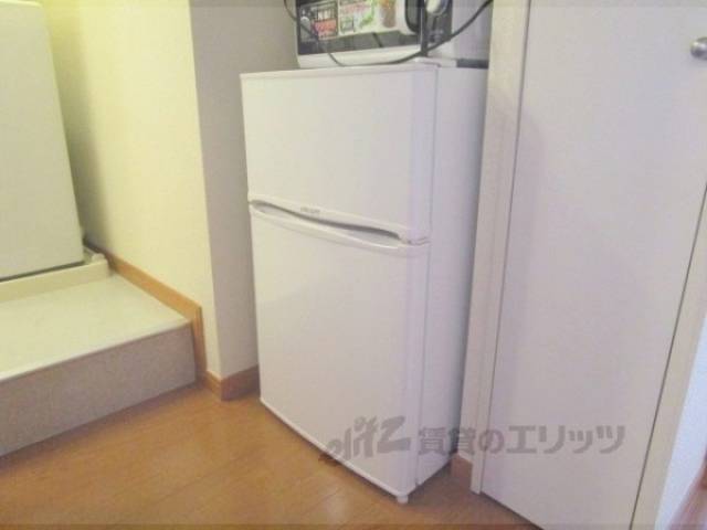 冷蔵庫置場　家電