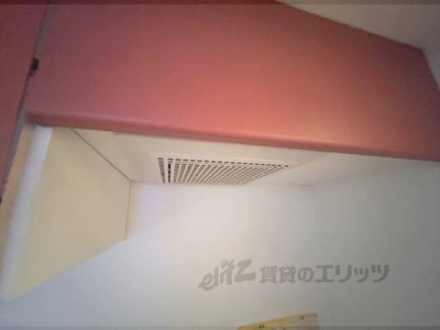 キッチン　換気扇