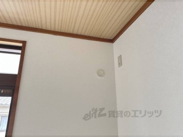 エアコン　設置位置
