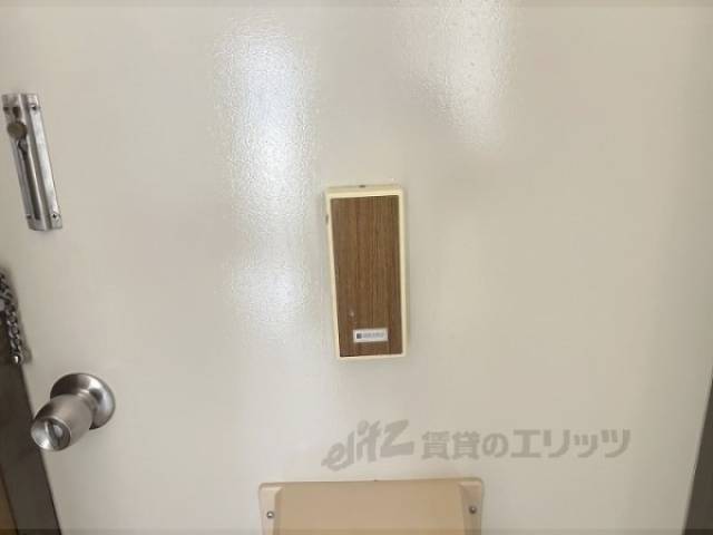 玄関　玄関チャイム