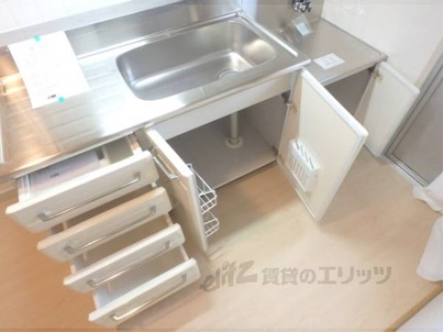 キッチン　収納