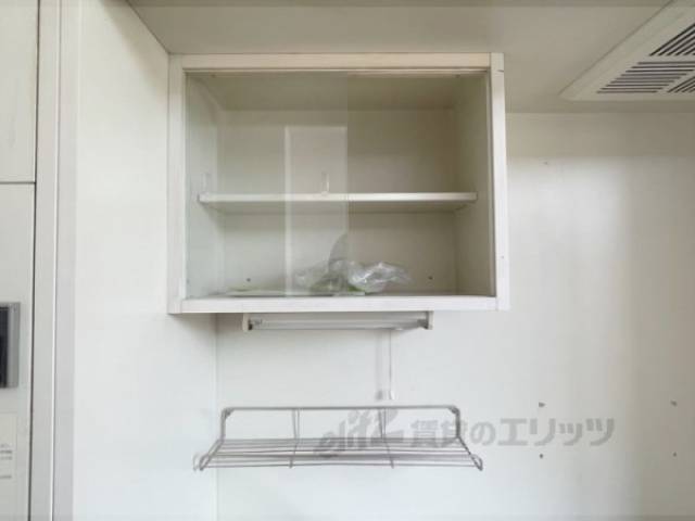 キッチン　収納