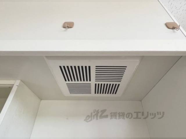 キッチン　換気扇