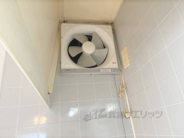 キッチン　換気扇