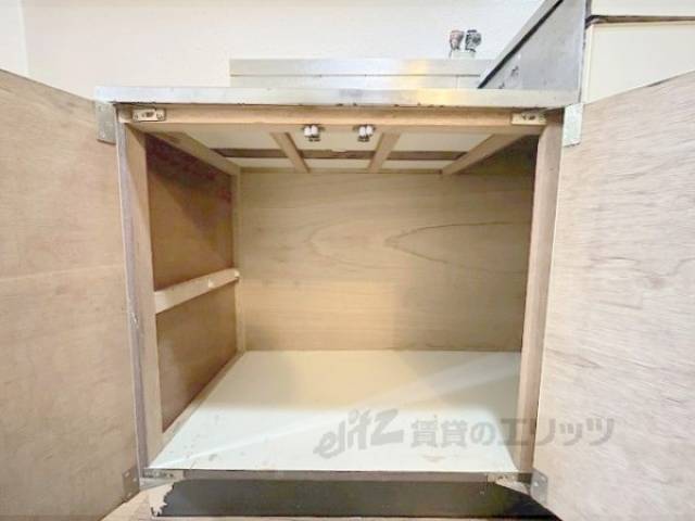キッチン　下部収納