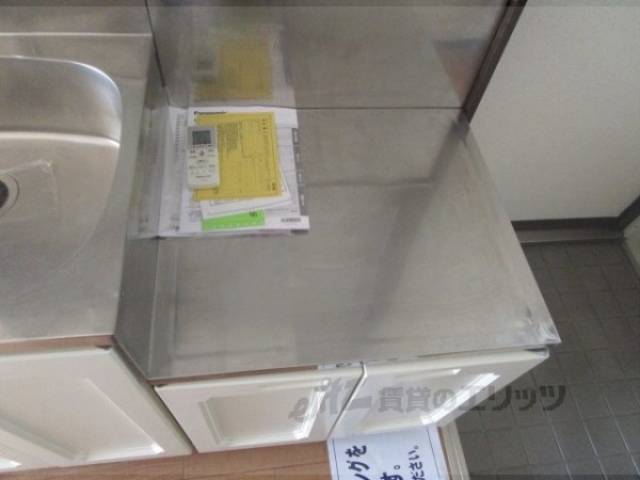 キッチン　コンロ置き場