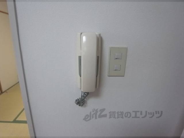 インターホン