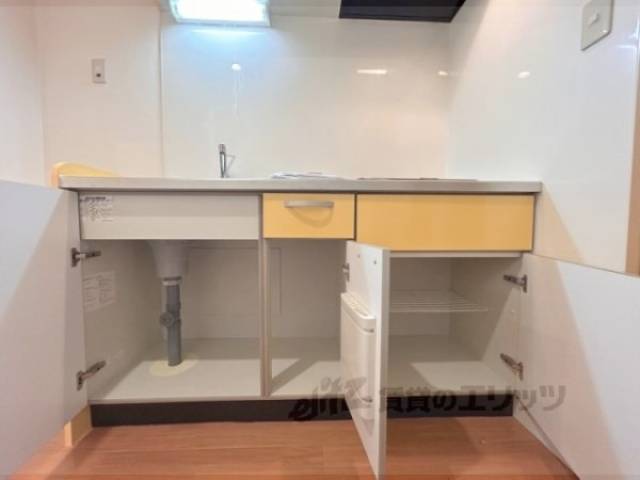 キッチン　収納