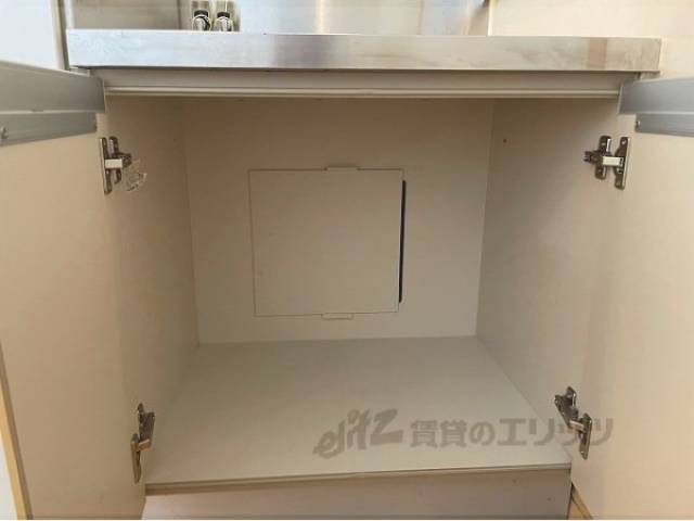 キッチン　下収納