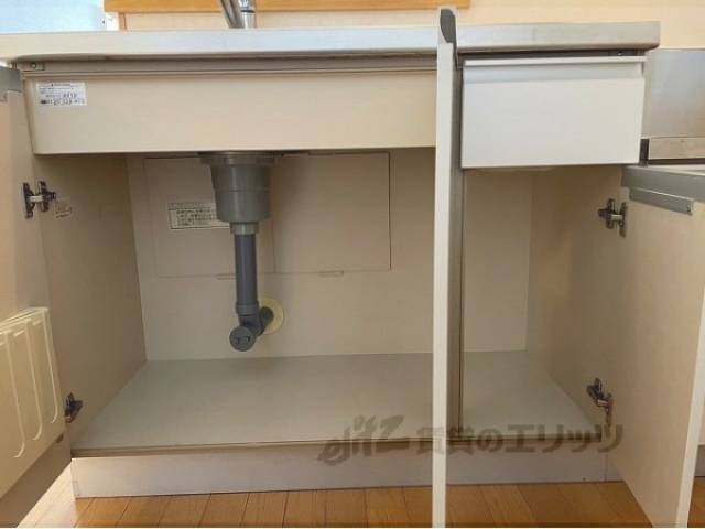 キッチン　下収納